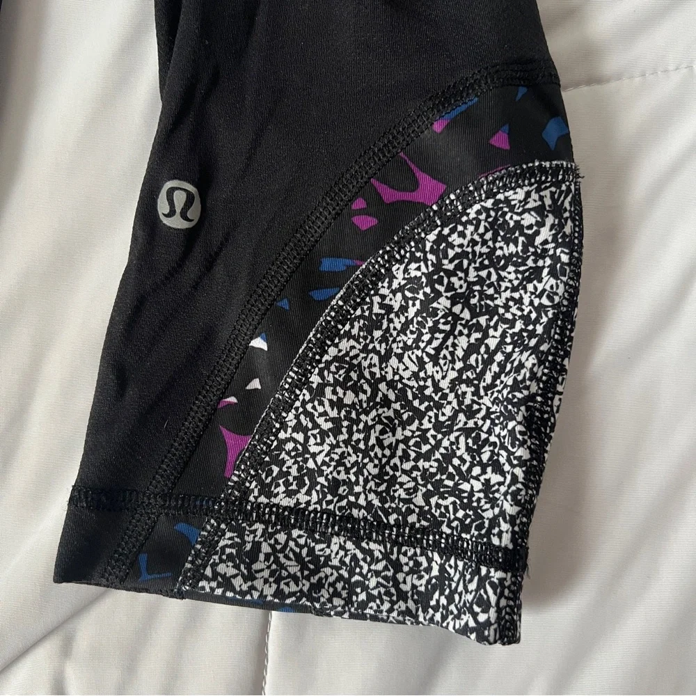 Lululemon black colorful leggings - Picture 4 of 8